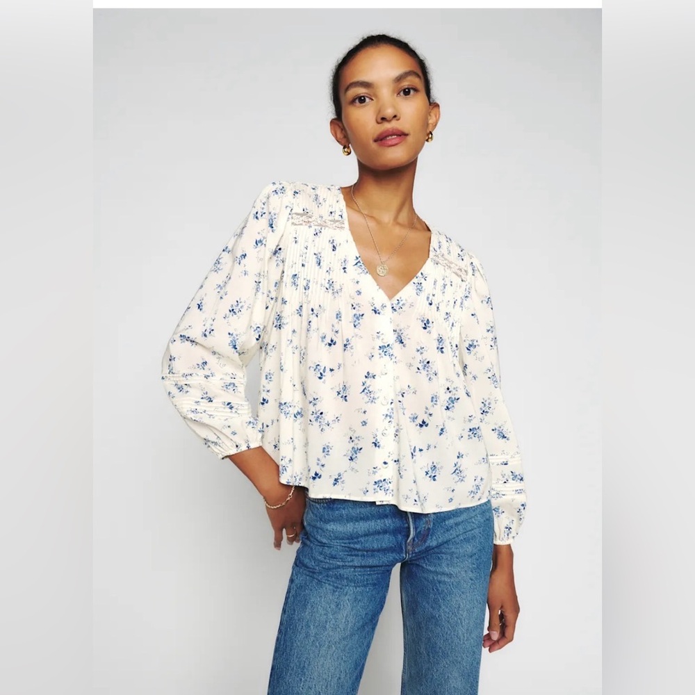 Reformation Livvy Top Orlaya - Size XS